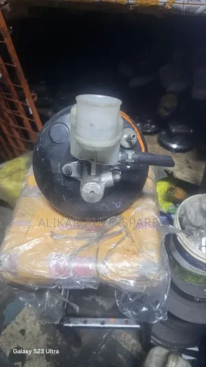 Toyota Vitz/Platz / Spacio Brake Booster