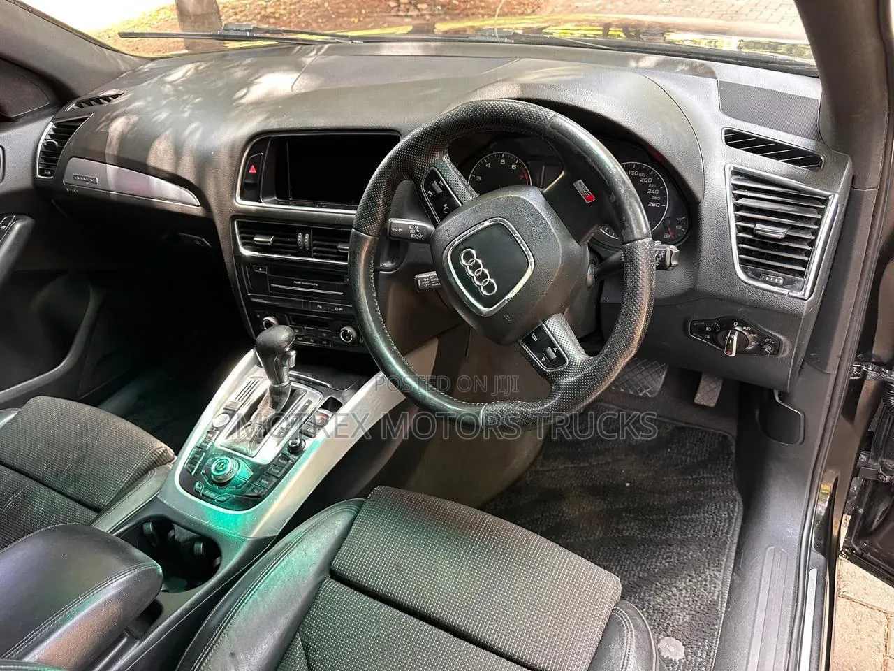Audi Q5 2012 Black