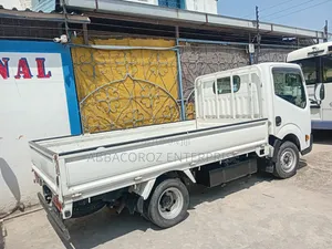Nissan Atlas 2019 White
