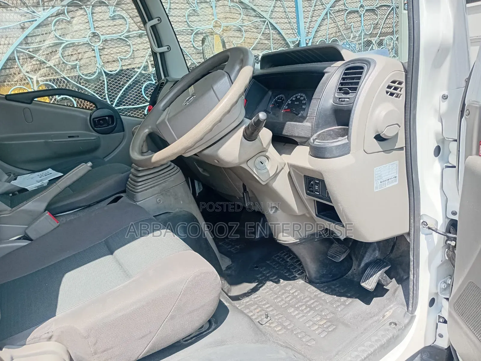Nissan Atlas 2019 White