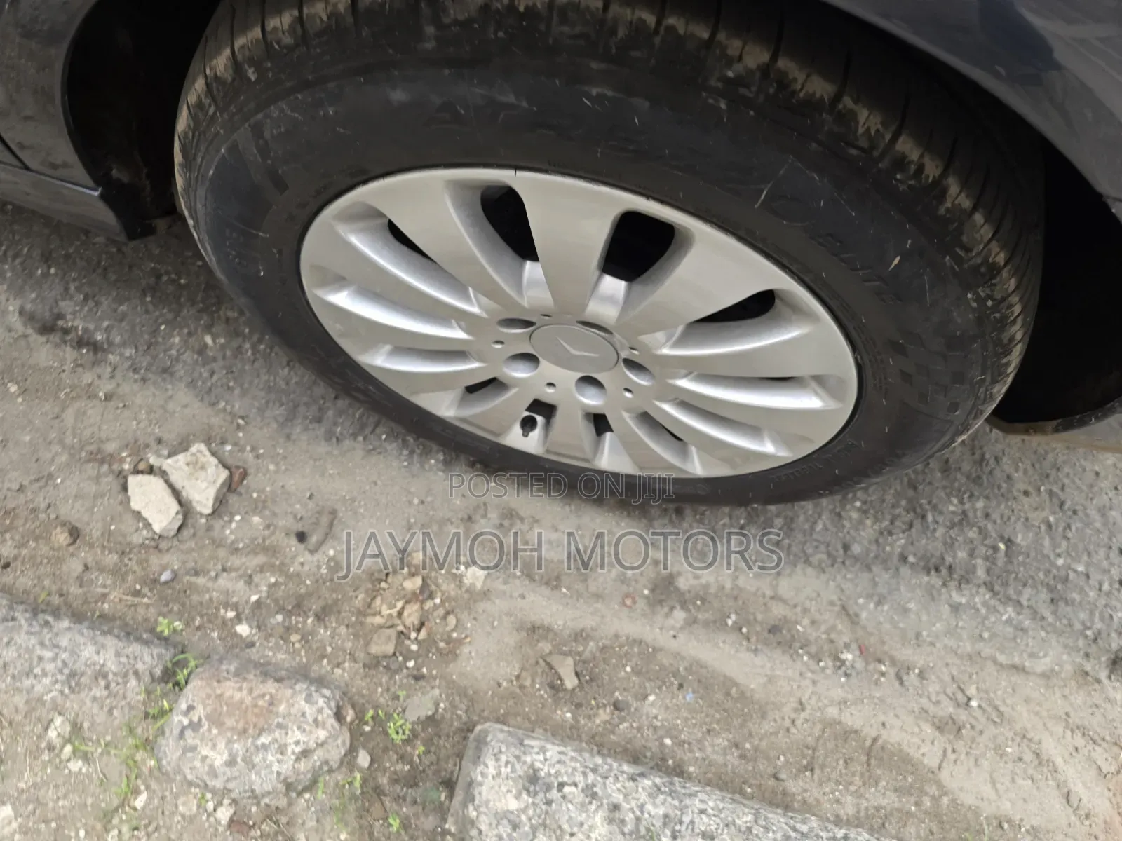 Mercedes-Benz C200 2009 Gray