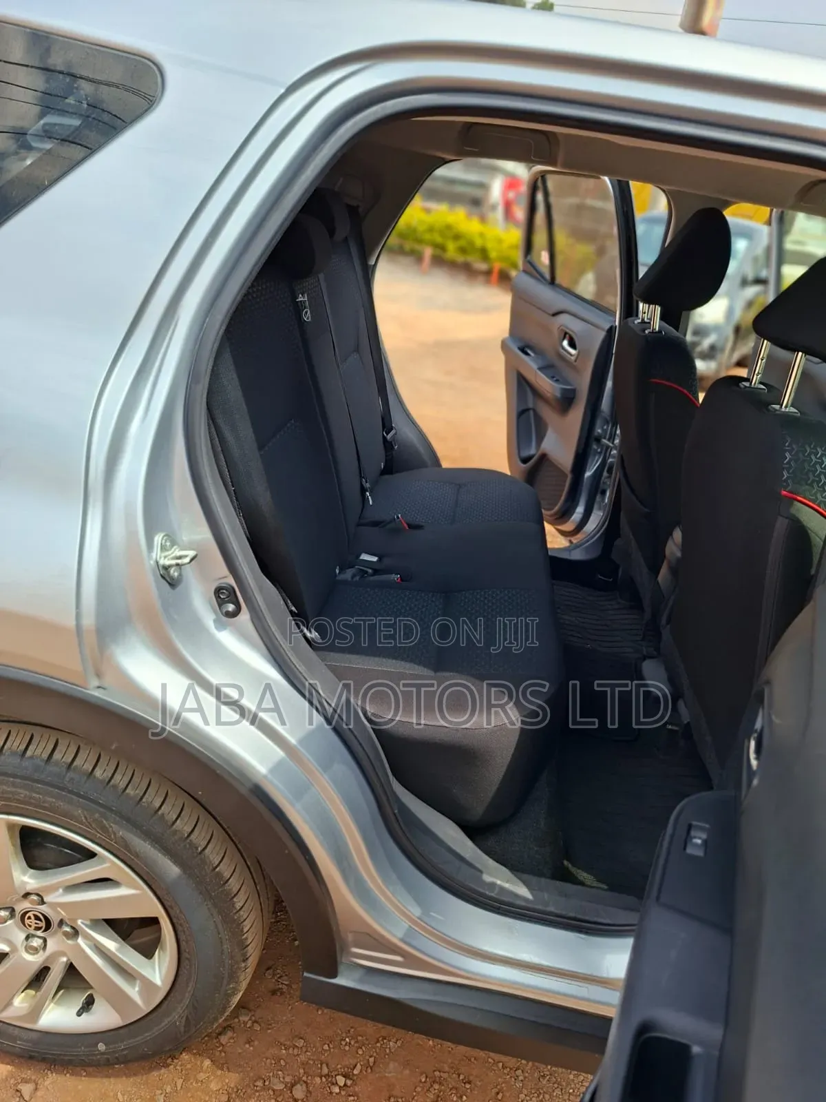 Toyota Raize 2019 Silver