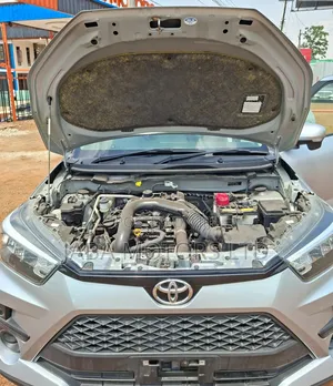 Toyota Raize 2019 Silver