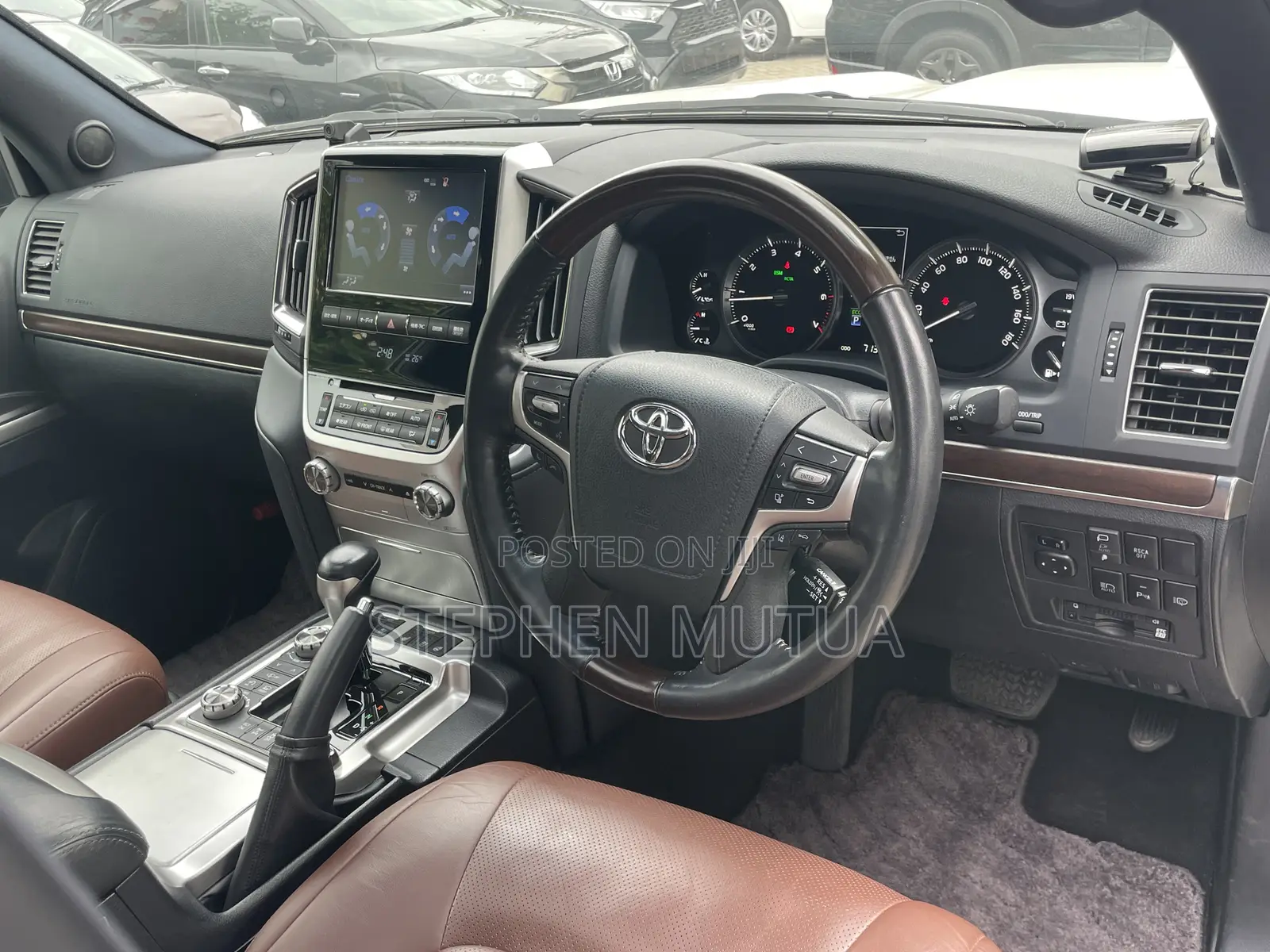 Toyota Land Cruiser 4.6 V8 ZX 2019 White