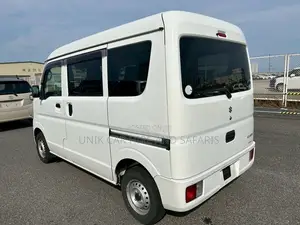 Suzuki EV 2019 White