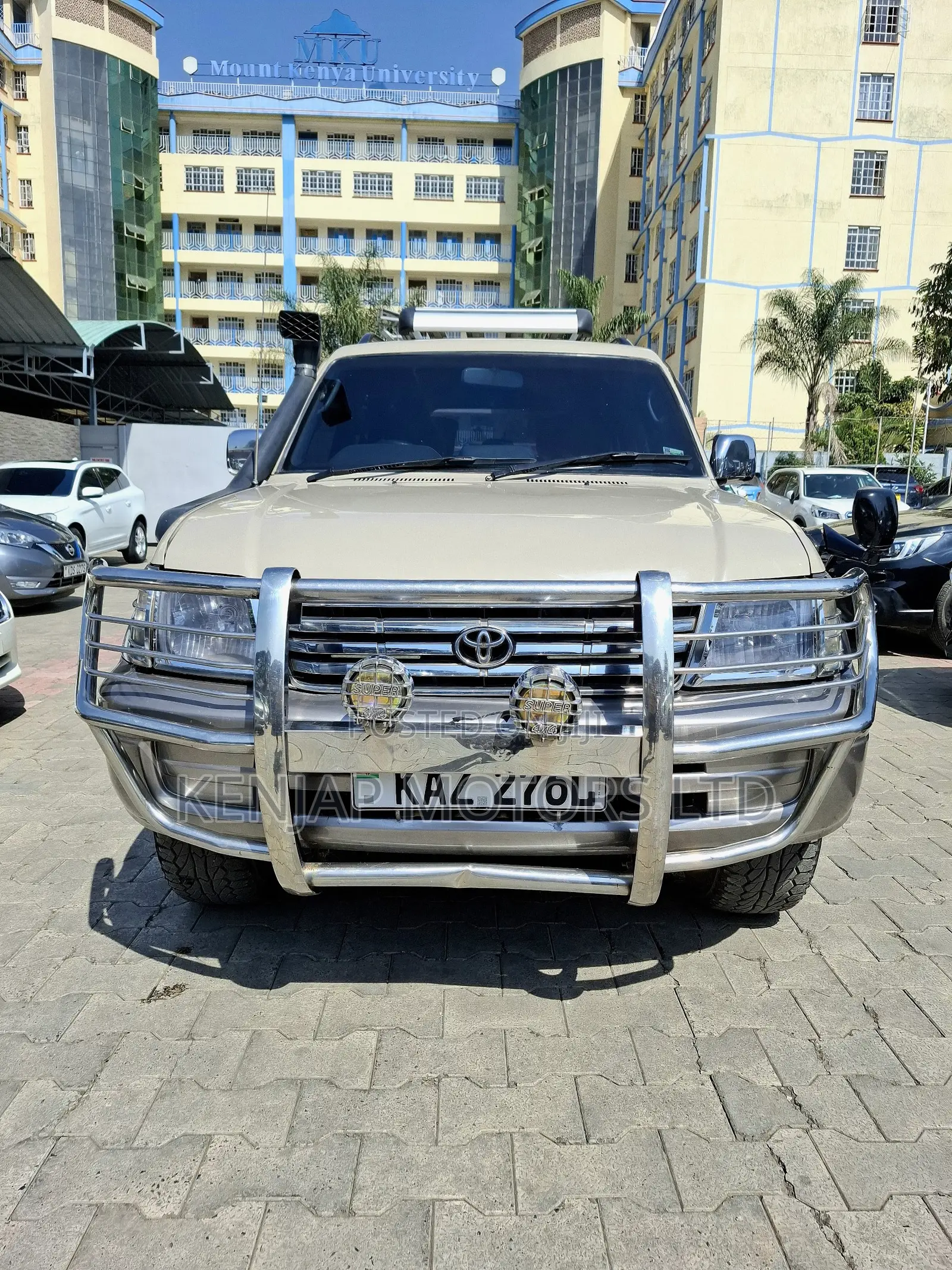 Toyota Land Cruiser Prado 2002 Gold