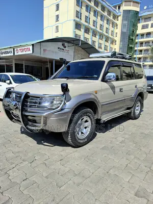 Toyota Land Cruiser Prado 2002 Gold