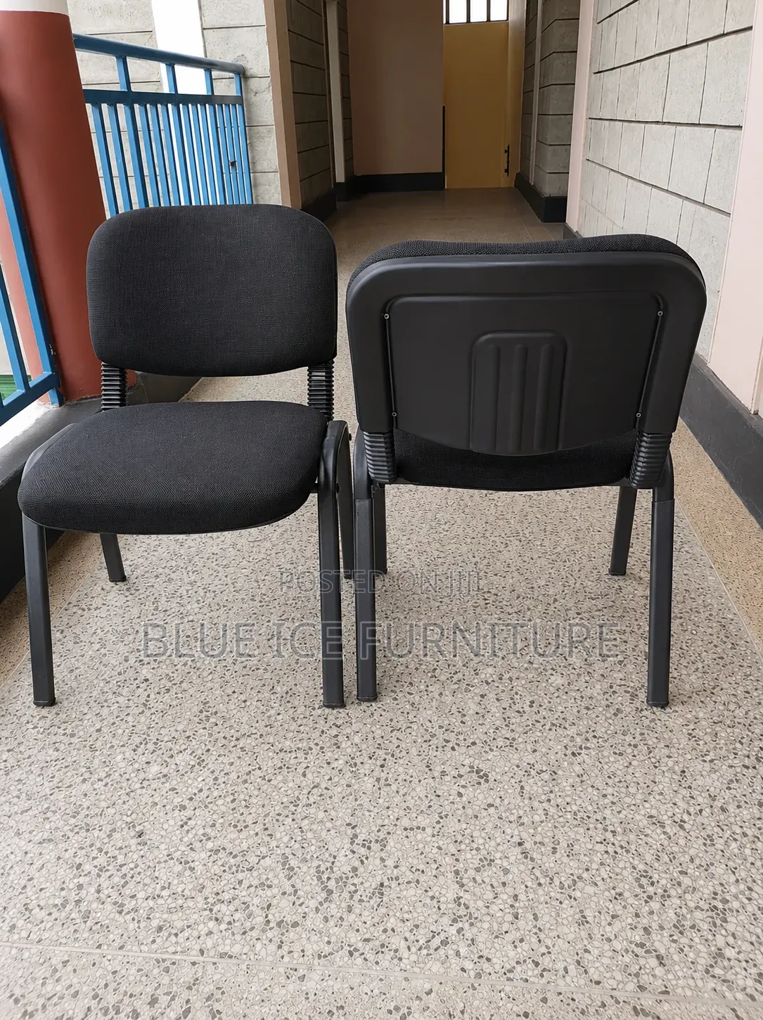 Fabric Tosca Visitors Chair