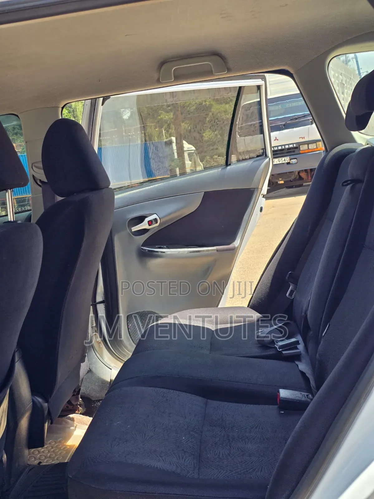 Toyota Corolla Fielder 2009 White