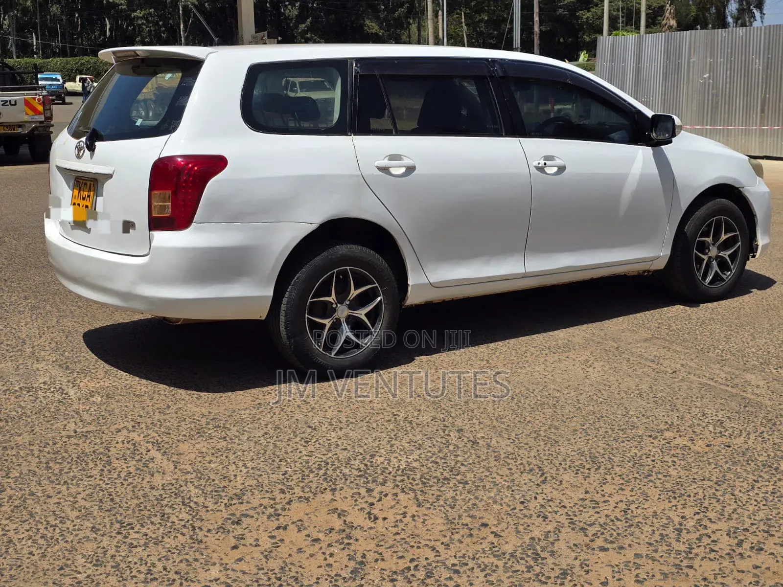 Toyota Corolla Fielder 2009 White