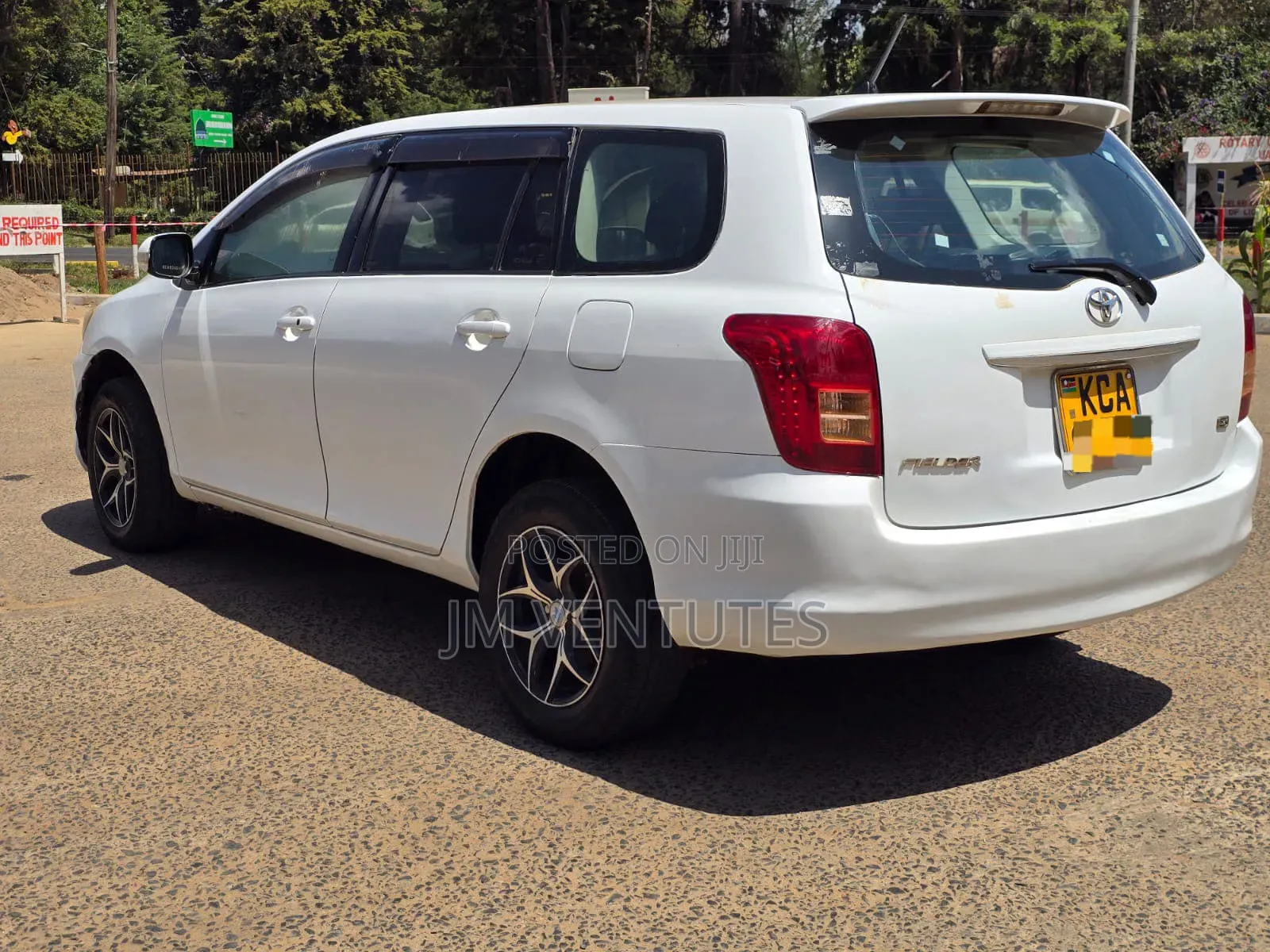 Toyota Corolla Fielder 2009 White