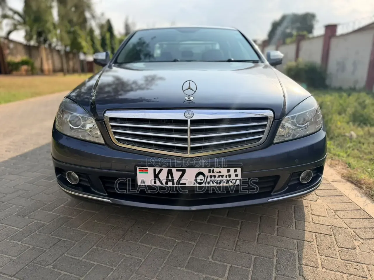 Mercedes-Benz C200 2007 Gray