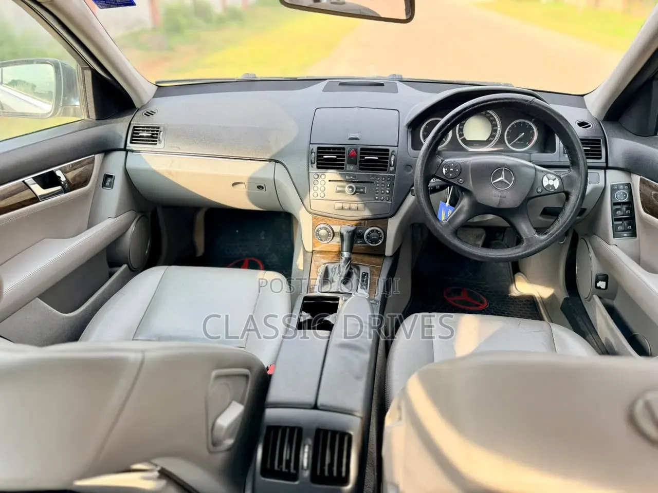 Mercedes-Benz C200 2007 Gray