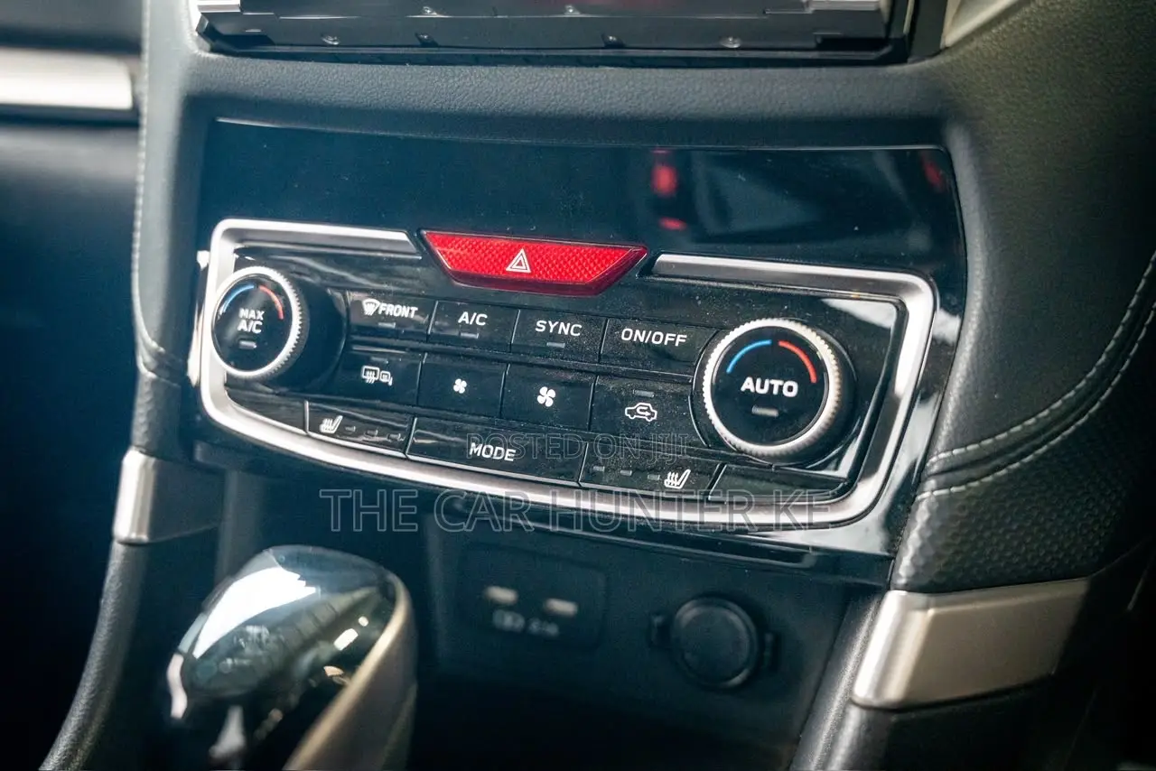Subaru Forester Premium AWD 2019 Black
