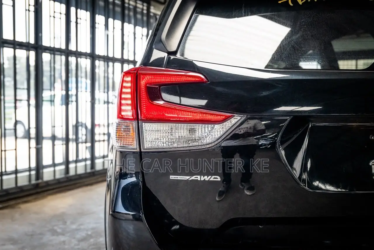 Subaru Forester Premium AWD 2019 Black