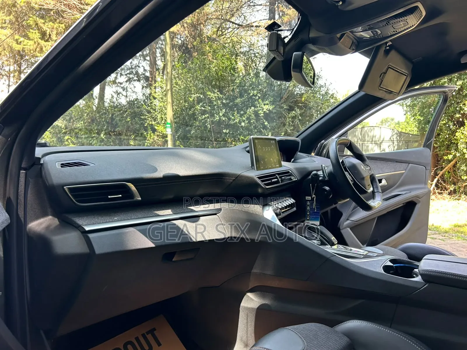 Peugeot 3008 2019 Gray