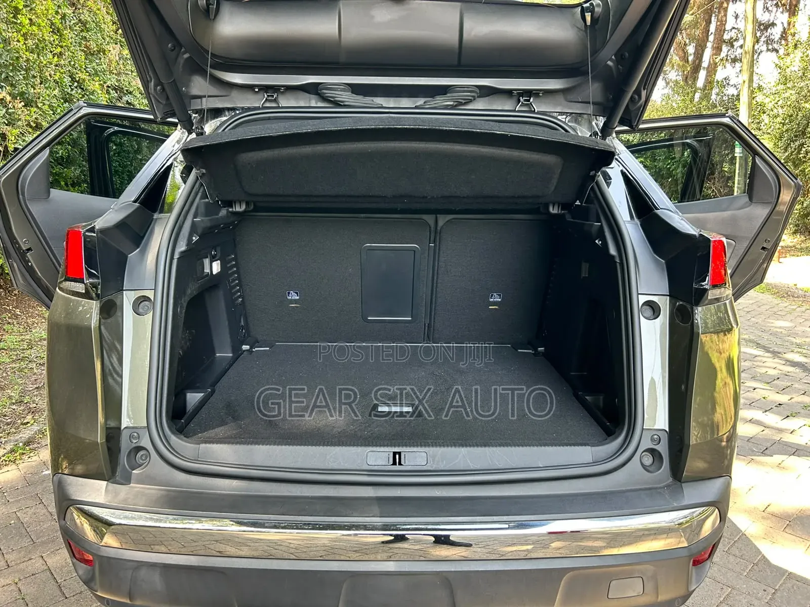 Peugeot 3008 2019 Gray
