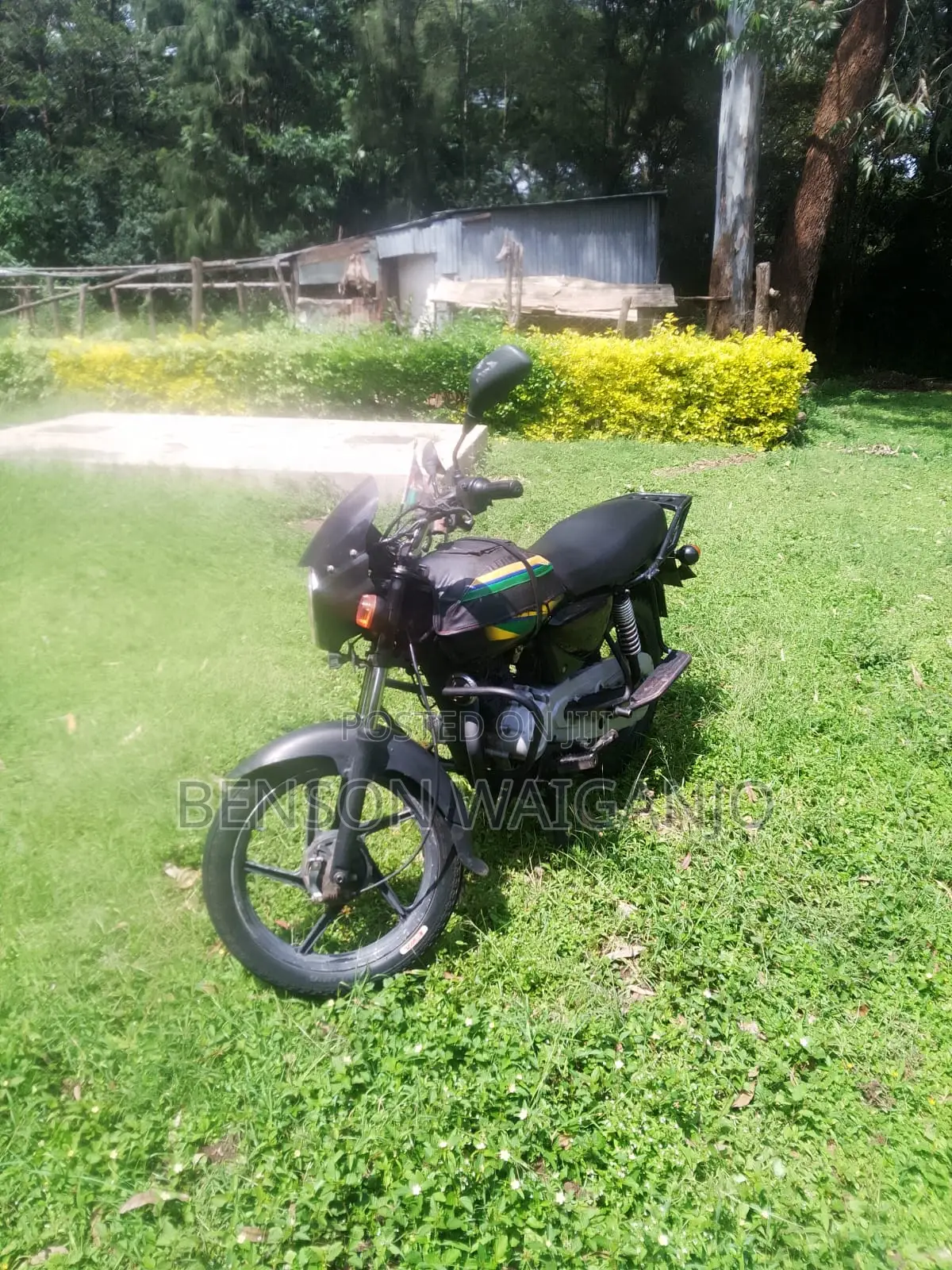Bajaj Boxer 2018 Black