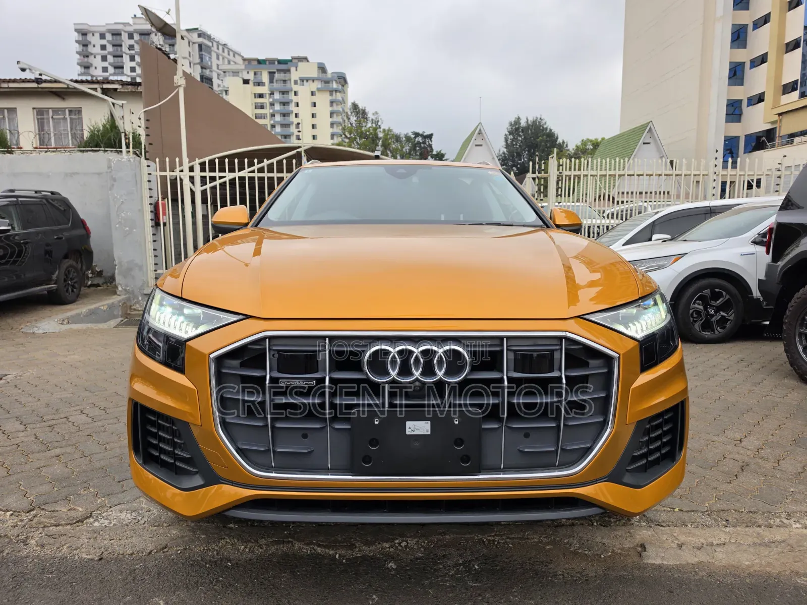 Audi Q8 2021 Gold