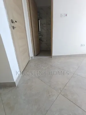 3bdrm Apartment in Nairobi West, Madaraka for rent