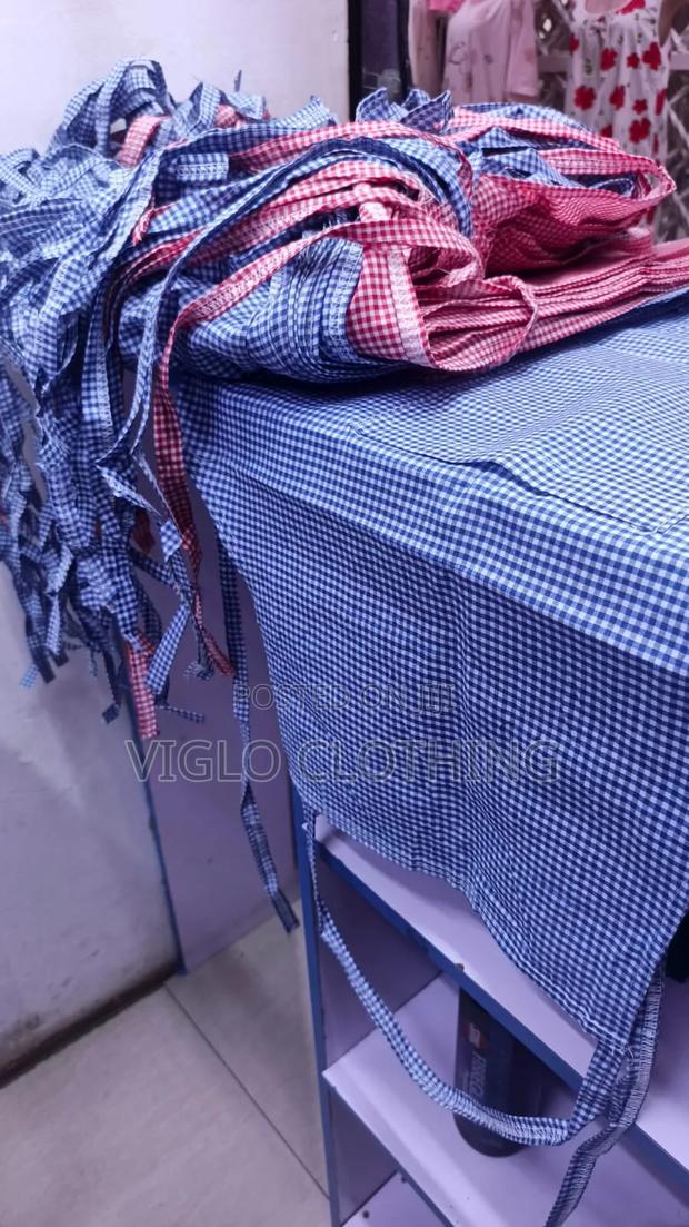 Wholesale School Aprons - thumbnail 3