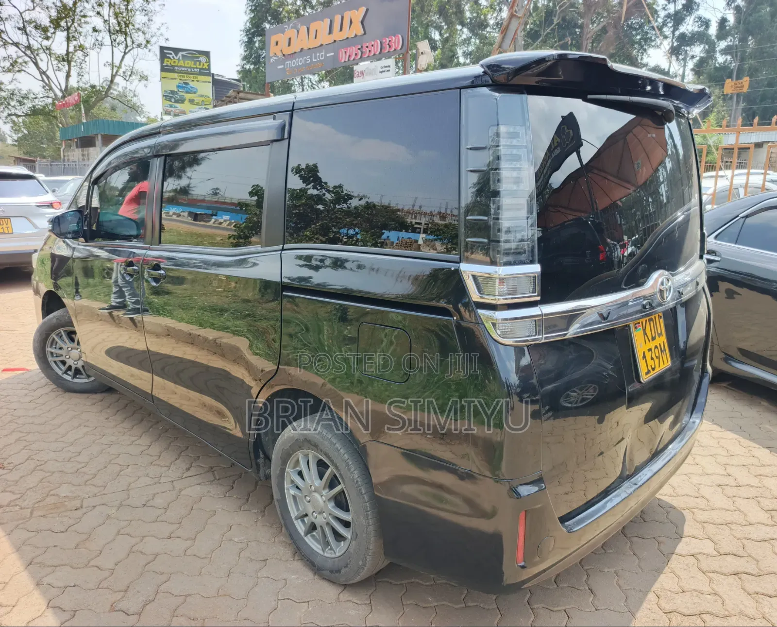 Toyota Noah 2018 Black