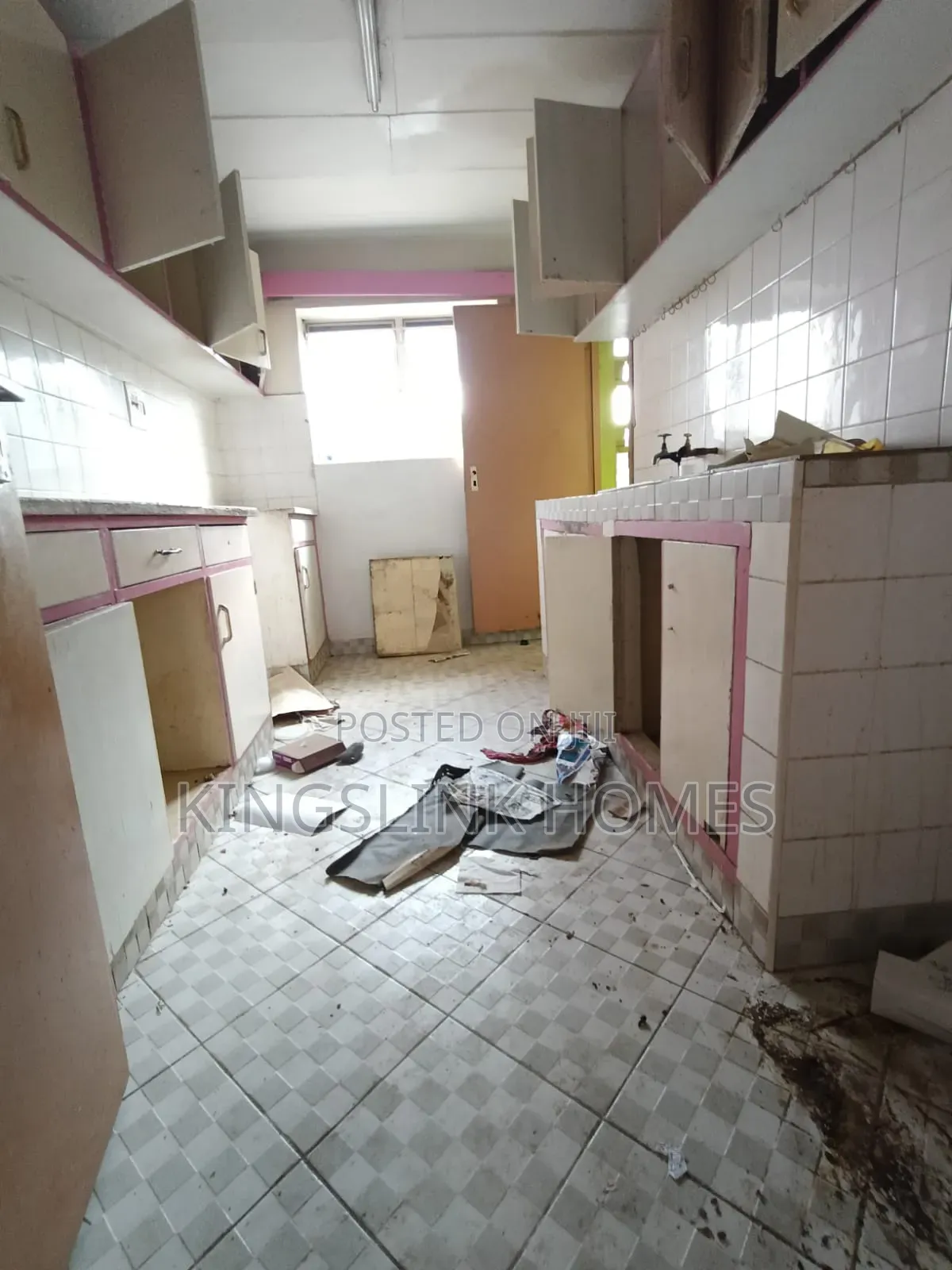 3bdrm Apartment in Madaraka for rent