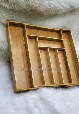 Expandable Cutlery Drawer