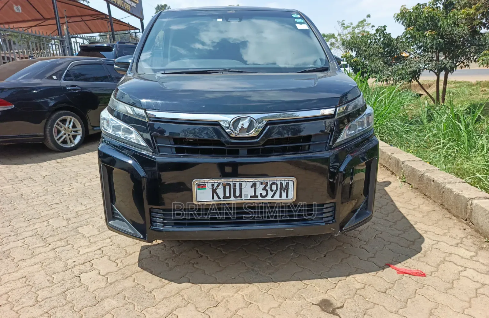 Toyota Noah 2018 Black