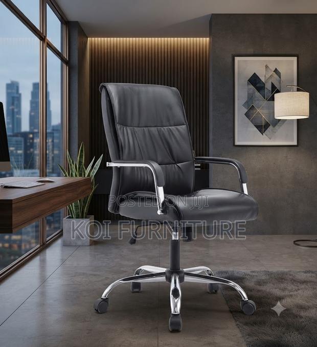 Office Chairs; Height Adjustable Office Leather Chairs - thumbnail 2