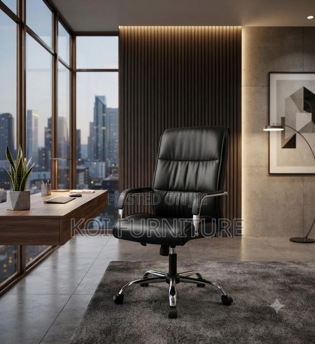 Office Chairs; Height Adjustable Office Leather Chairs - thumbnail 4