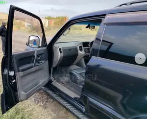 Mitsubishi Pajero 2008 Black
