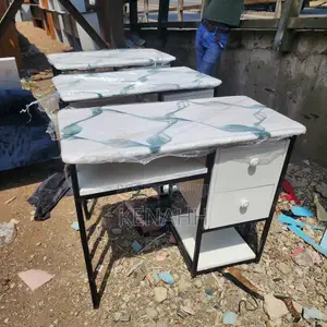 Manicure Table With Marble Top