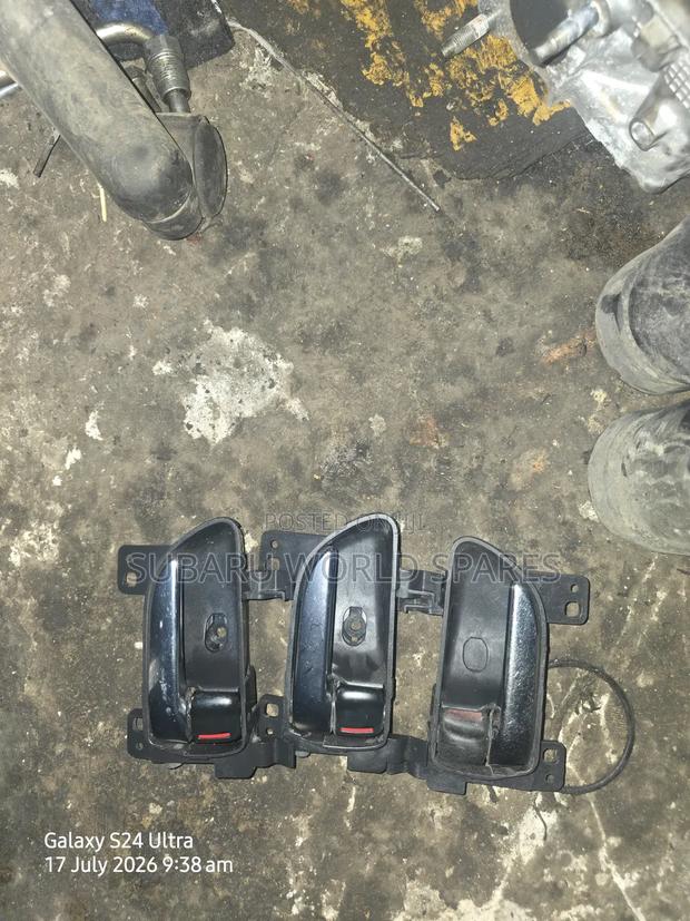 Subaru Sh5,gh2,br9 and Sj5 Inner Handle - main view