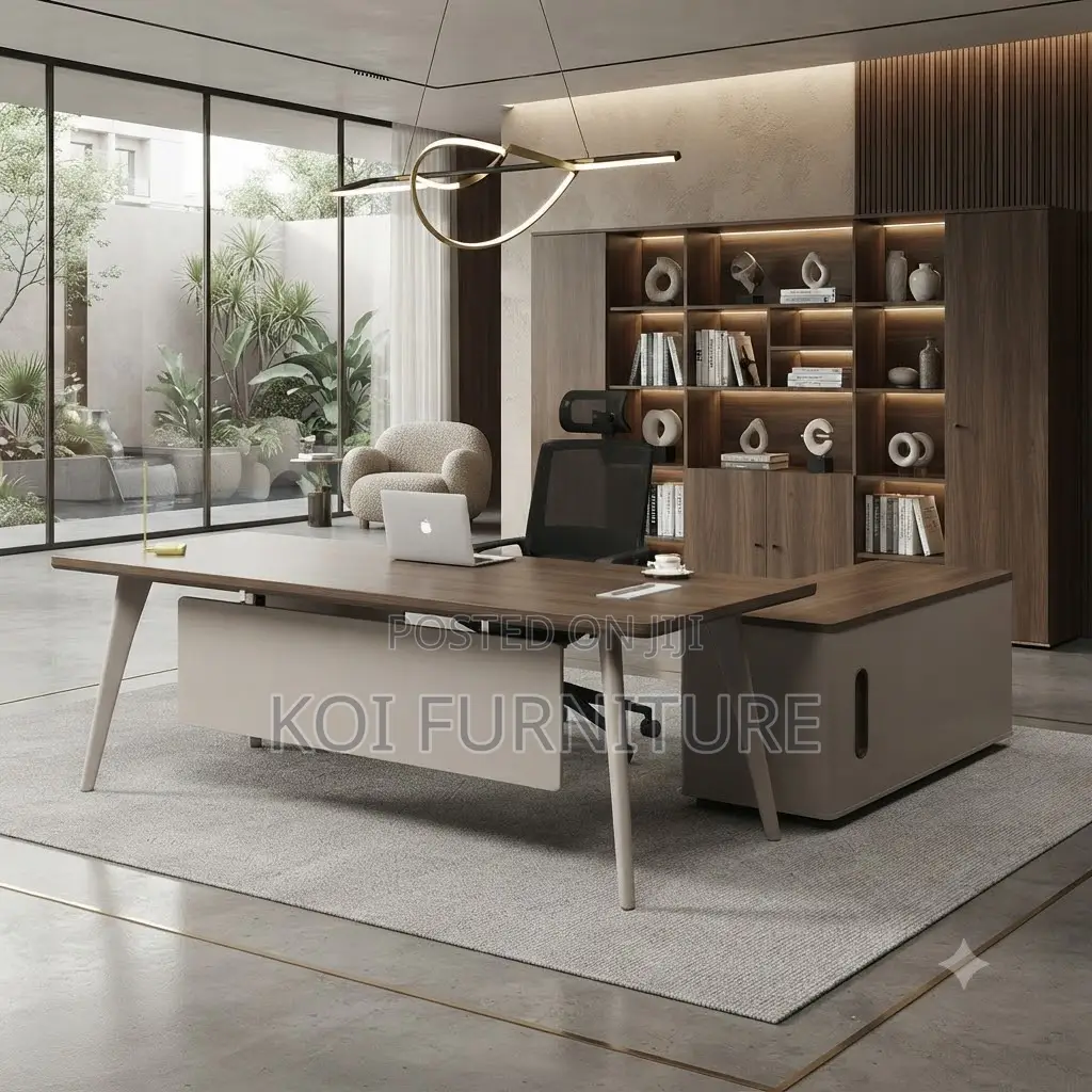 Office Desk; 1.6 Meter Executive Office Desk With Built in Storage