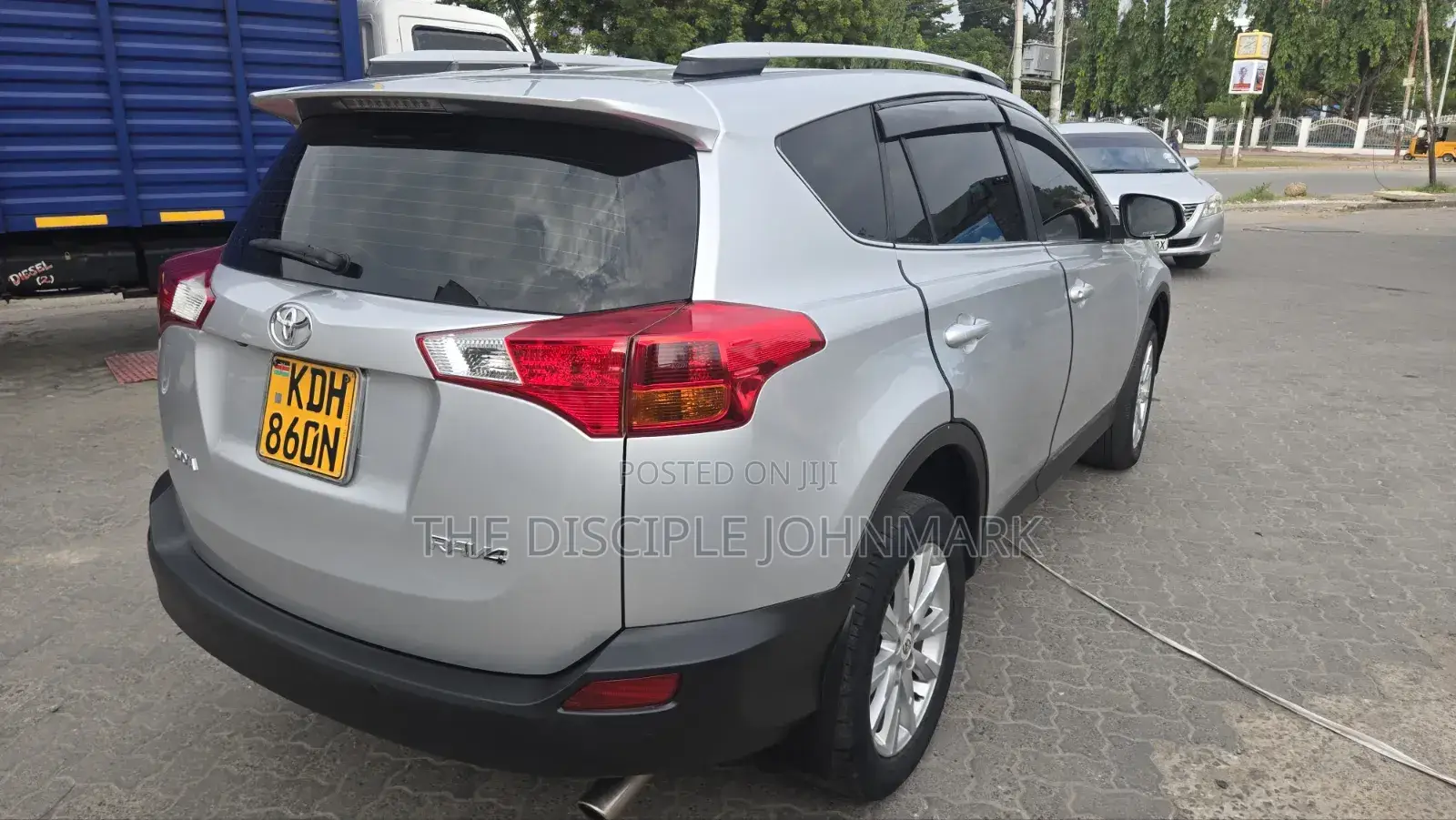 Toyota RAV4 2015 Silver