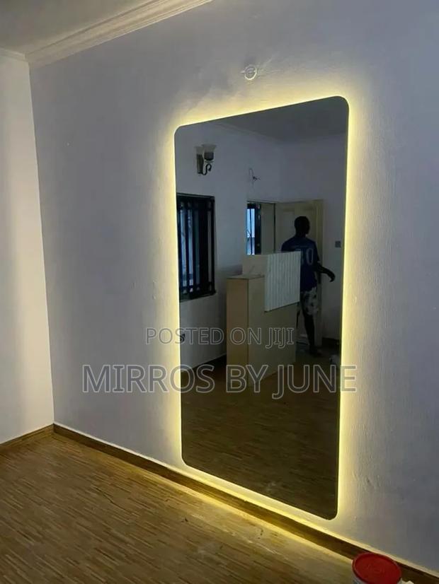 Living Room Mirror/ Hallway/ Boutique/ Hotels /Spa Mirror - thumbnail 2