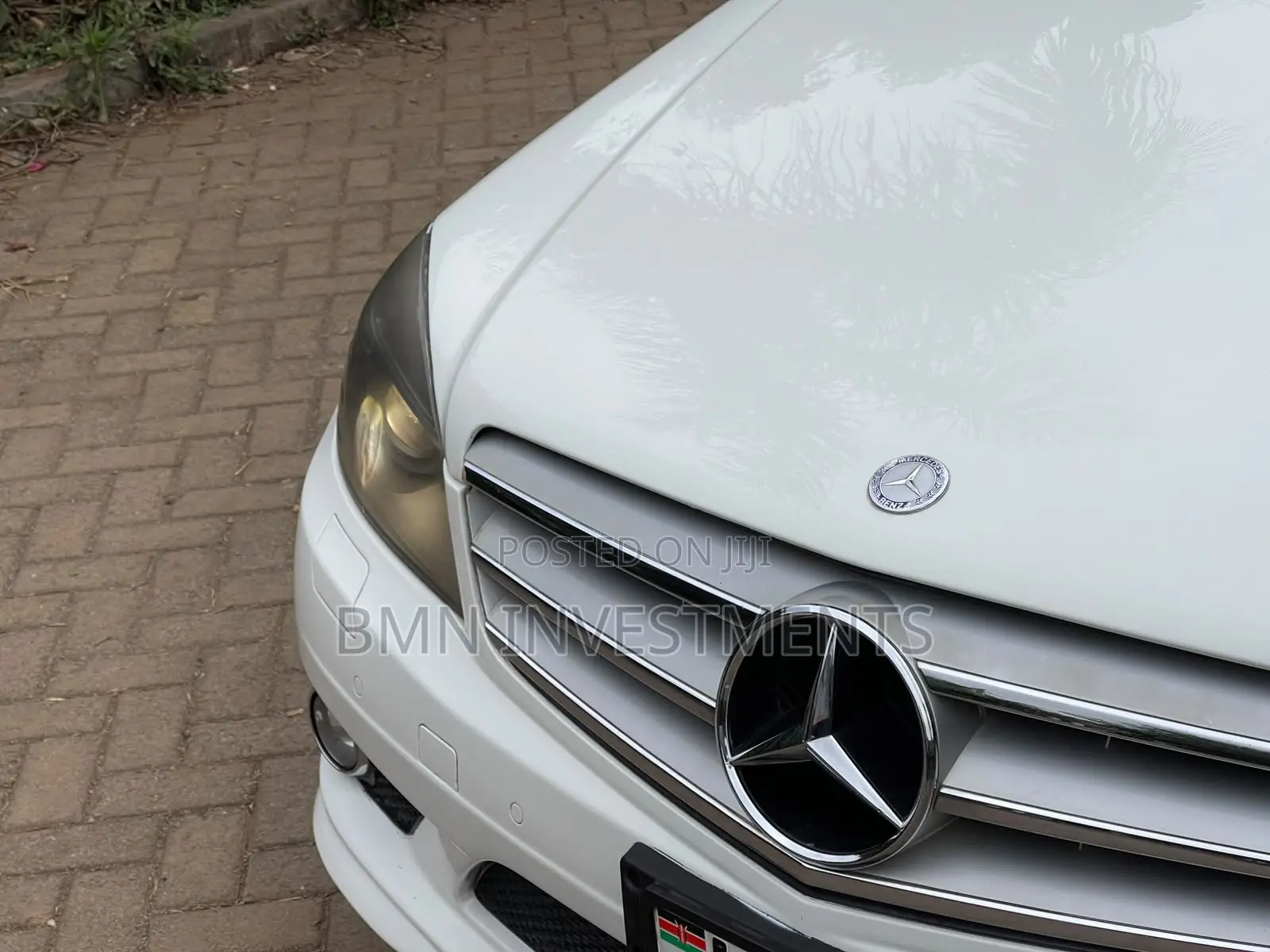 Mercedes-Benz C200 2009 White