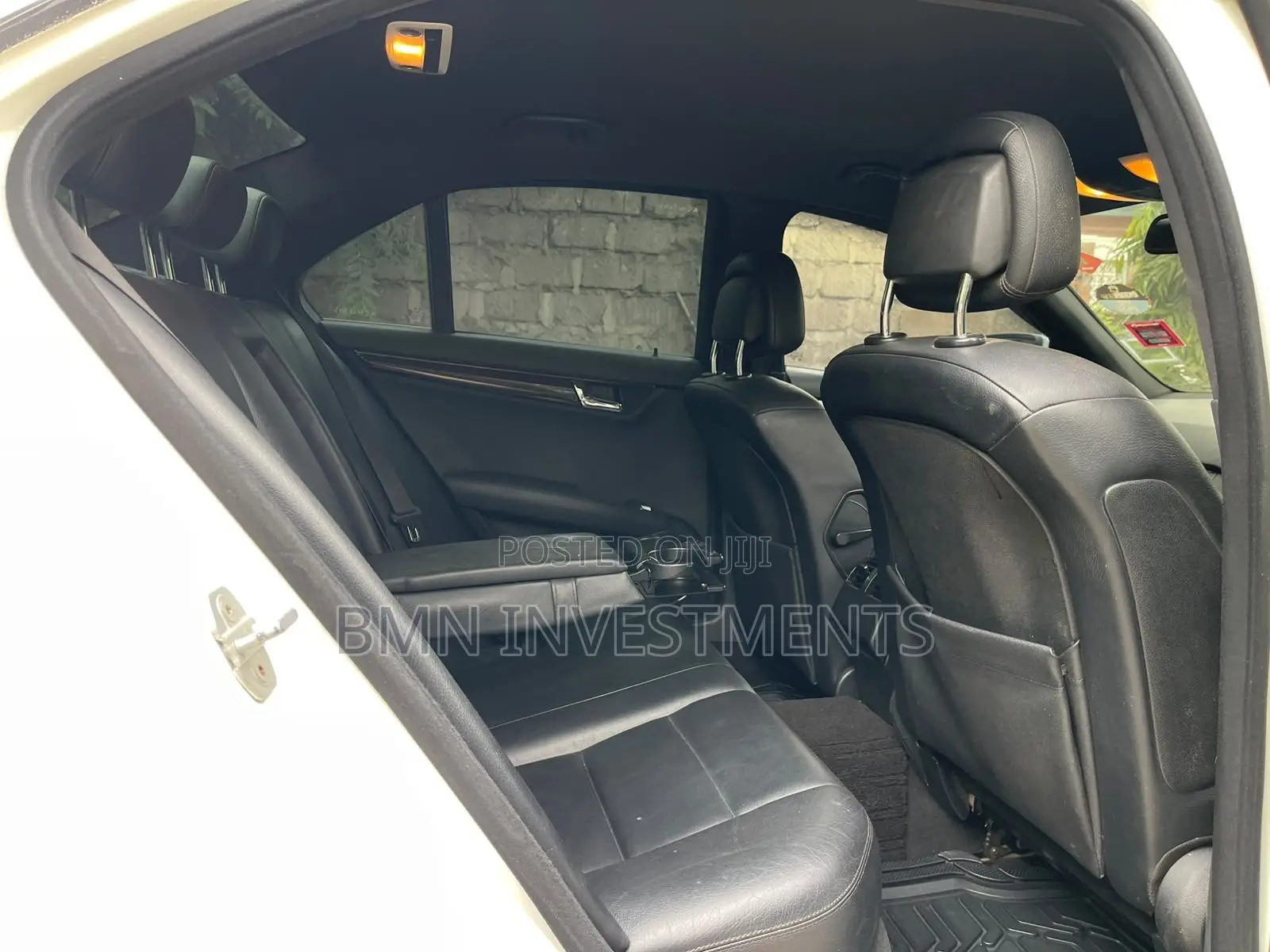 Mercedes-Benz C200 2009 White