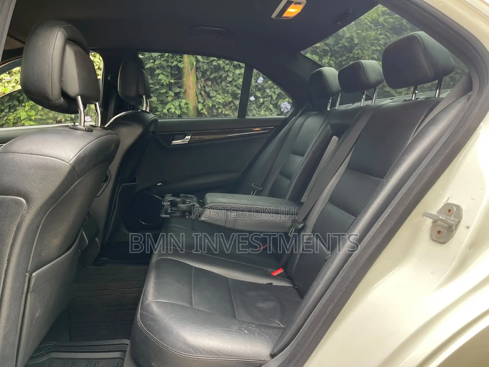 Mercedes-Benz C200 2009 White
