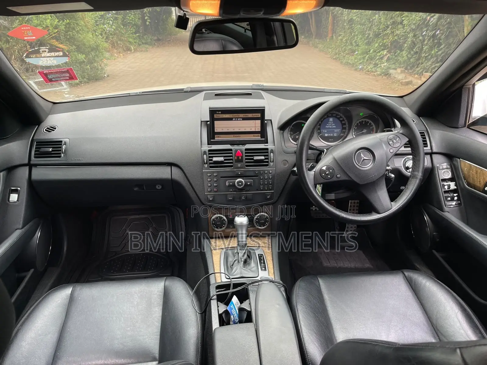 Mercedes-Benz C200 2009 White