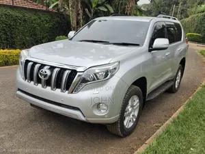 Toyota Land Cruiser Prado 2012 Silver
