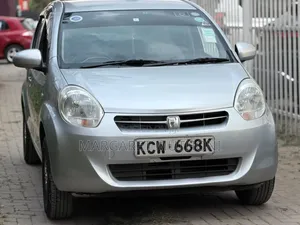 Toyota Passo 2014 Silver
