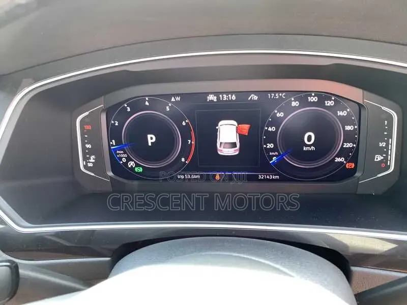 Volkswagen Tiguan 2023 Maroon