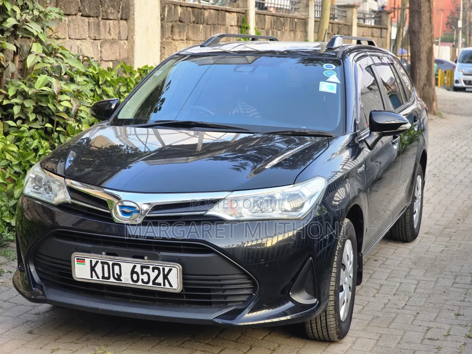 Toyota Corolla Fielder 2018 Black