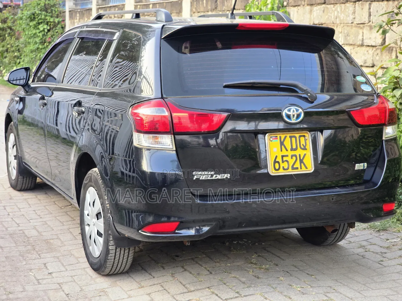 Toyota Corolla Fielder 2018 Black