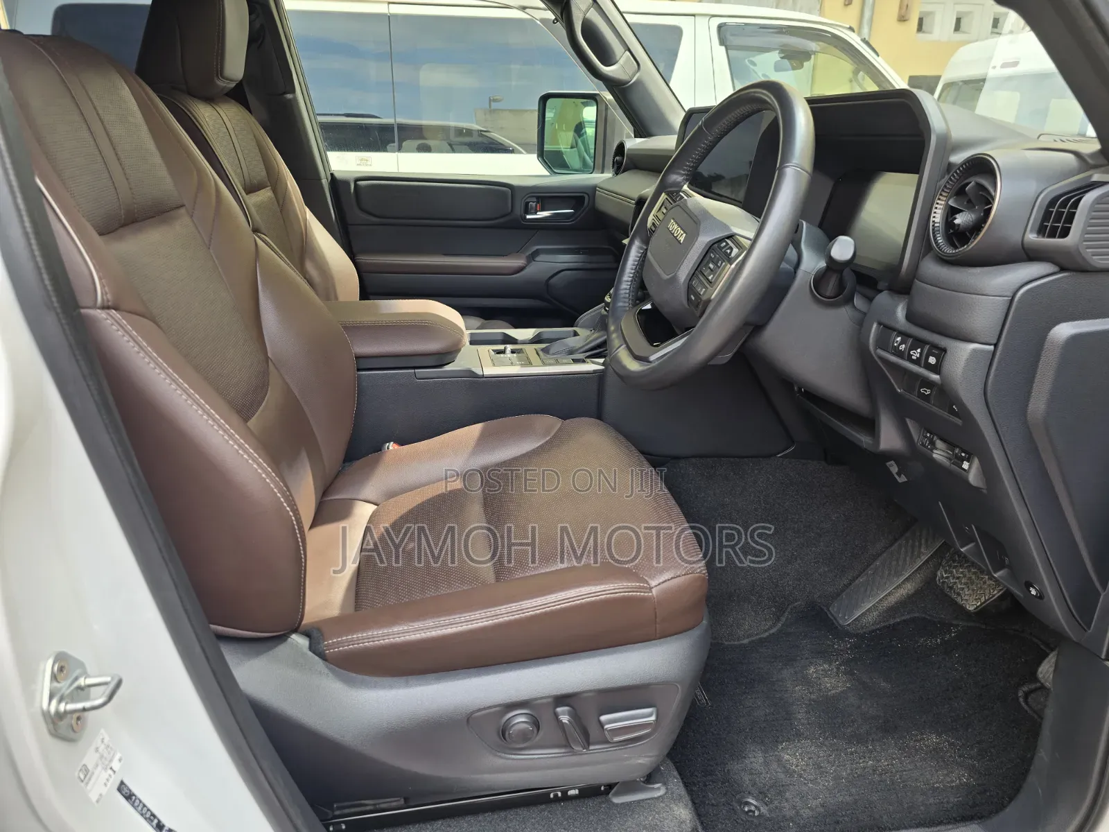 Toyota Land Cruiser Prado 2024 Gray