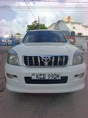 Toyota Land Cruiser Prado 2008 White