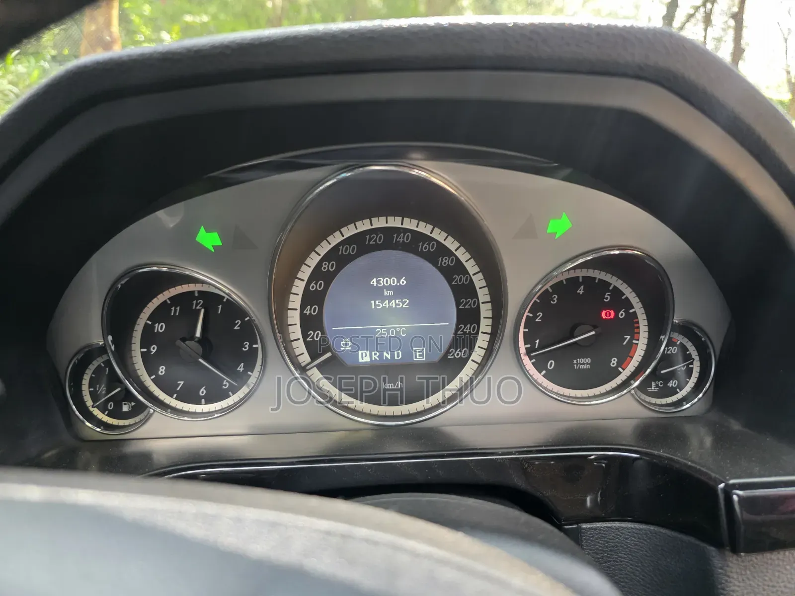 Mercedes-Benz E250 2010 Silver
