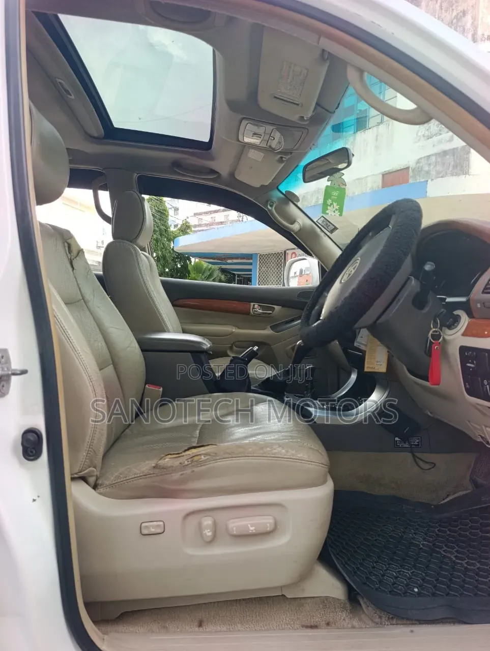 Toyota Land Cruiser Prado 2008 White
